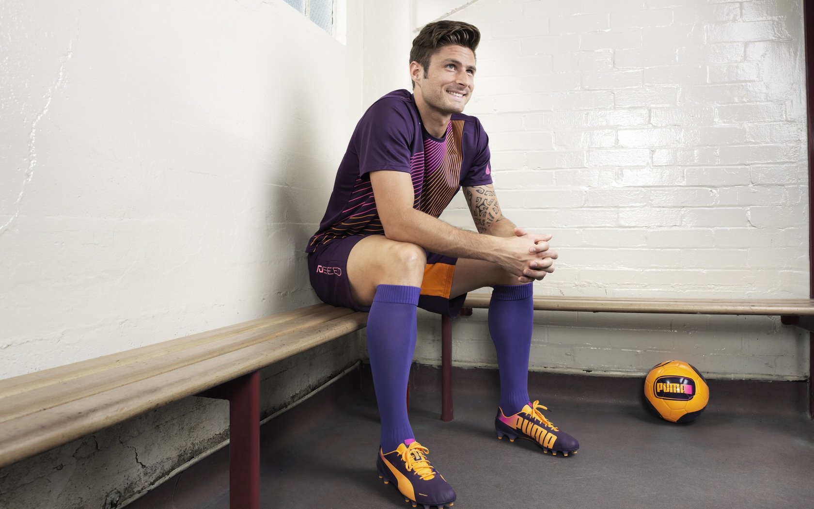 范戴克奥运前哨战封神！南非收割沙特，唯一性胜利背后的战术革命