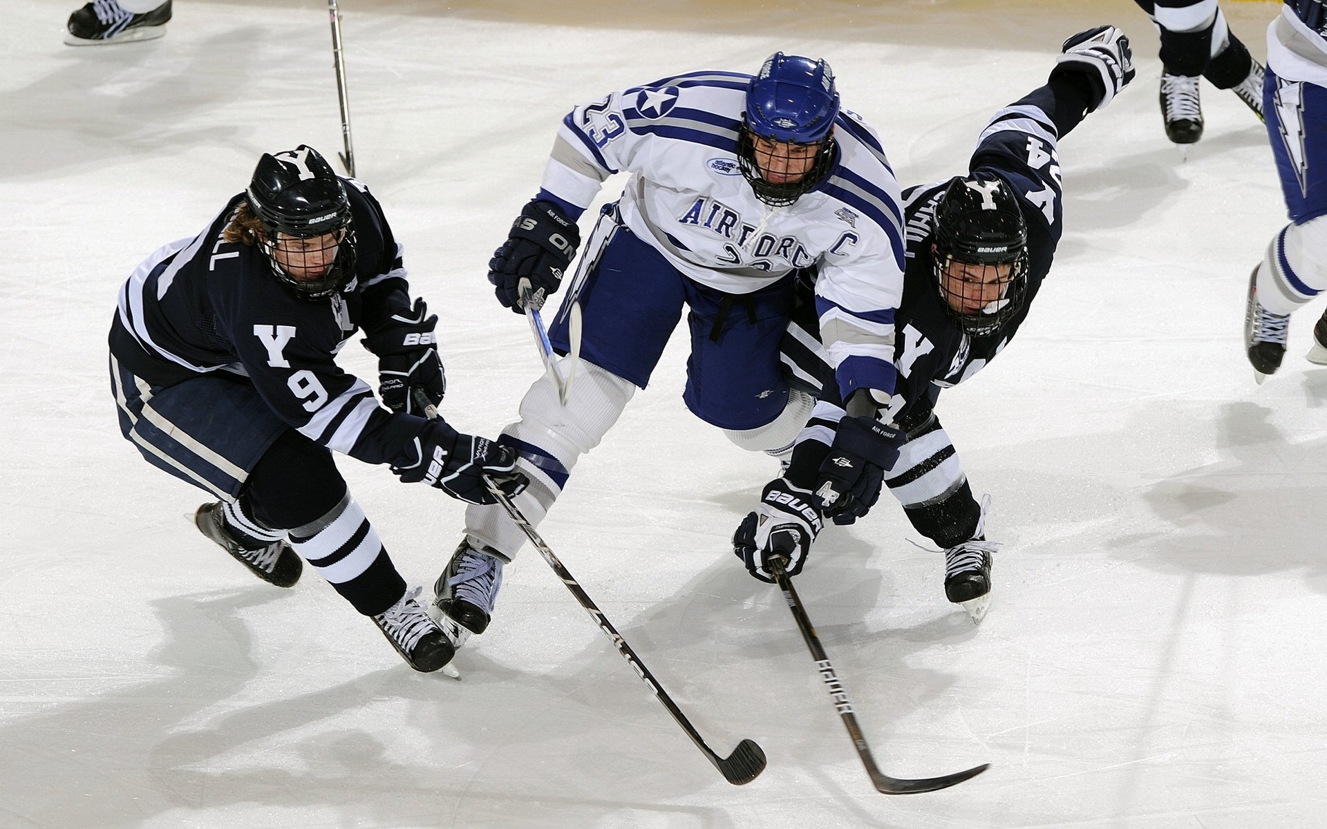 铁血尼克斯,用防守重塑总决赛的古老法则